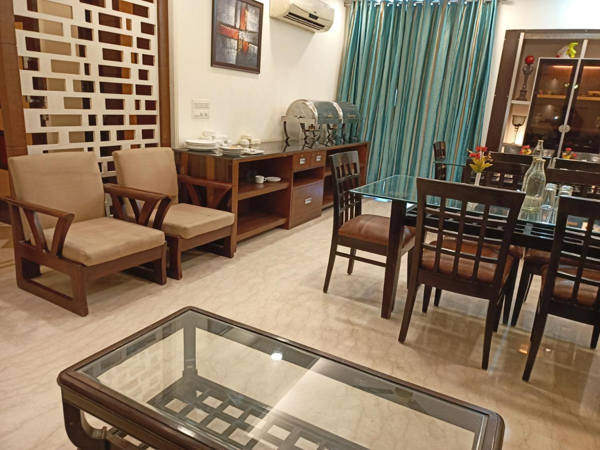 Hermitage By The Cosy Hotels Near Lotus Temple Nueva Delhi Exterior foto