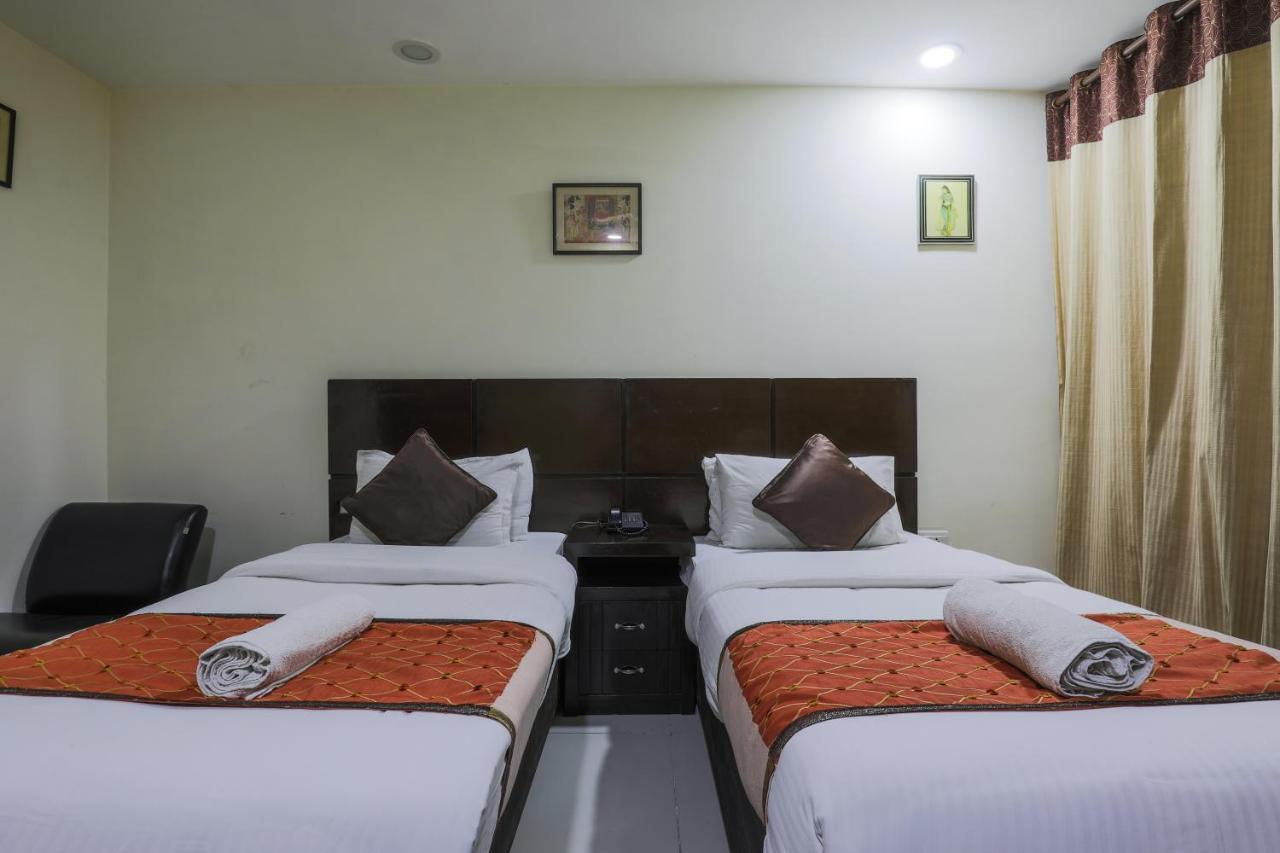 Hermitage By The Cosy Hotels Near Lotus Temple Nueva Delhi Exterior foto