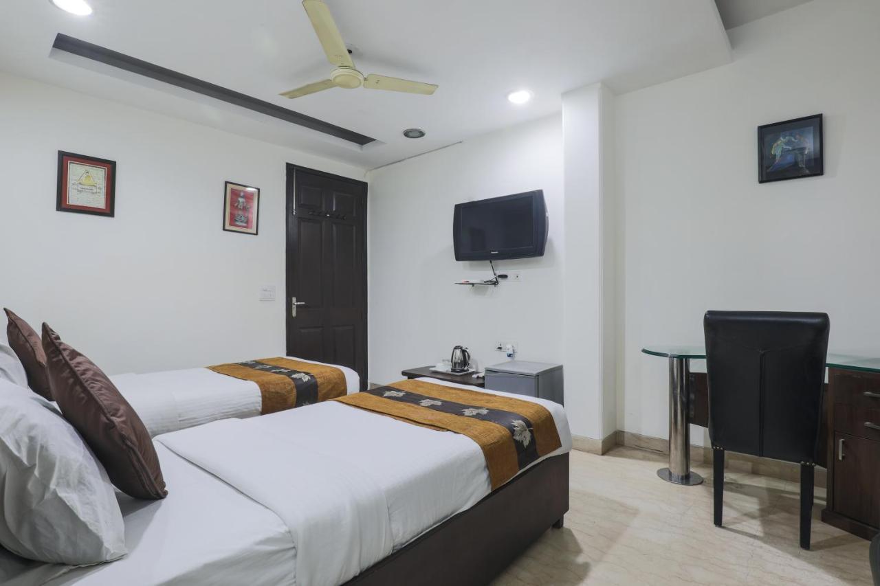 Hermitage By The Cosy Hotels Near Lotus Temple Nueva Delhi Exterior foto